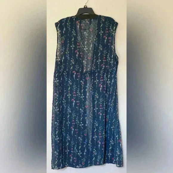 NWOT LC By Lauren Conrad Linear Botanical Long Vest  One Size Navy Blue Floral - Picture 6 of 14